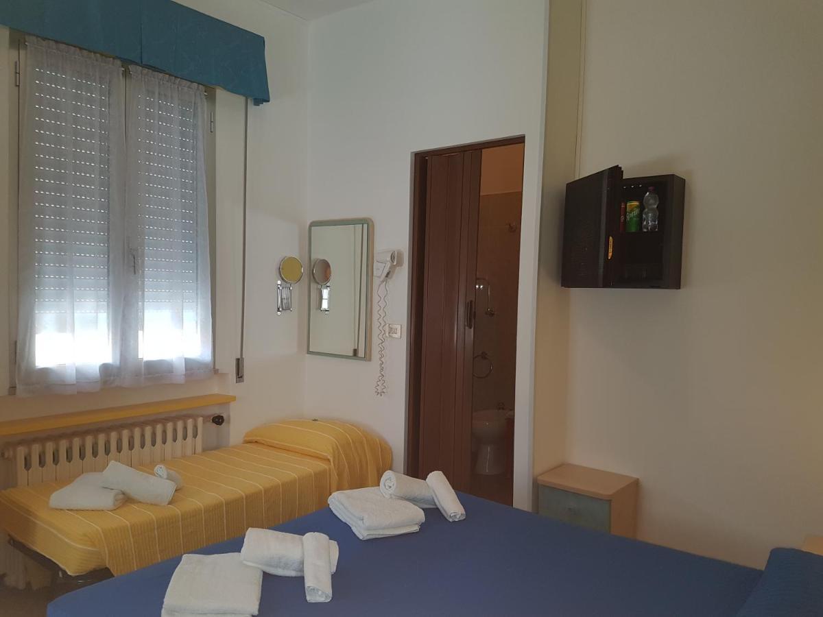 Hotel Villa Ersilia Rimini B&B Exteriér fotografie