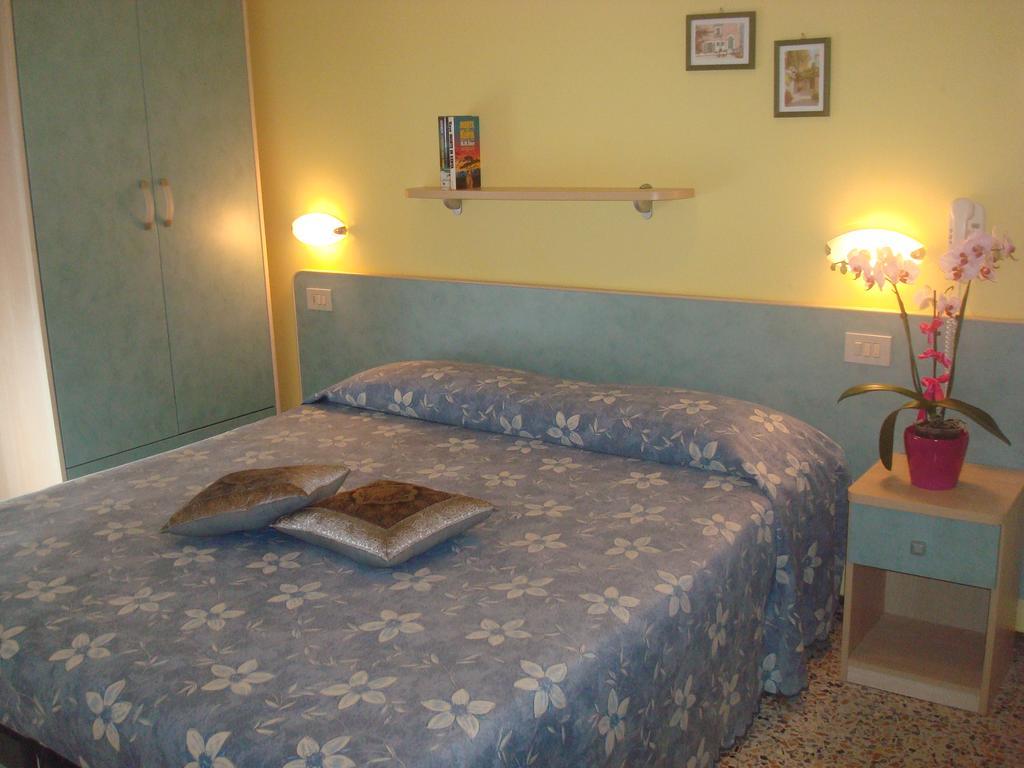 Hotel Villa Ersilia Rimini B&B Exteriér fotografie