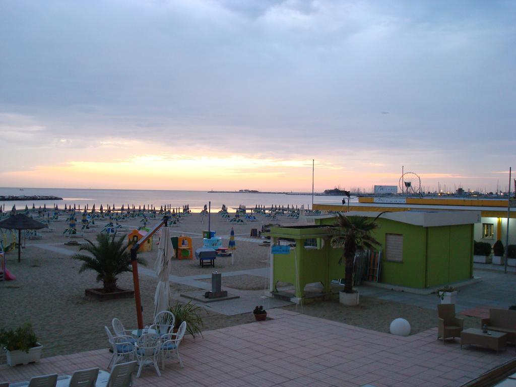 Hotel Villa Ersilia Rimini B&B Exteriér fotografie